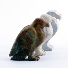 Charger l&#39;image dans la galerie, Kit de sculpture sur pierre à savon Aigle
